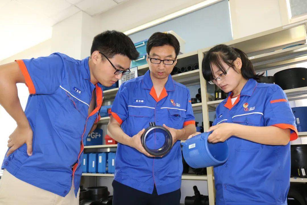 技術推廣，匠心筑夢——青浦區(qū)個人與集體榮獲2022年全國五一勞動獎